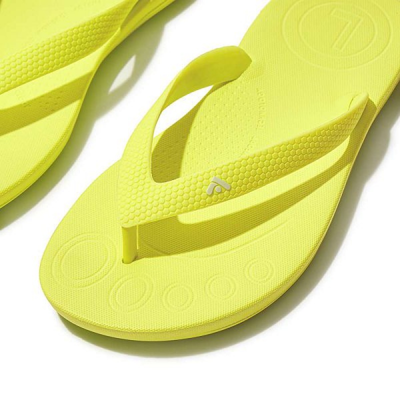 Kids' FitFlop Iqushion Junior Ergonomic Flip Flops Yellow | 805CMOBSH