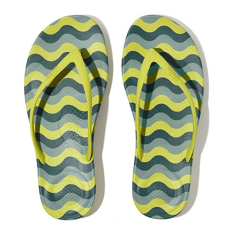 Women's FitFlop Iqushion Wave Print Ergonomic Flip Flops Light Green | 623QMBWGD