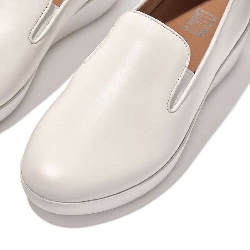 Women's FitFlop Superskate Leather Loafers Loafers White | 067HQOJVE