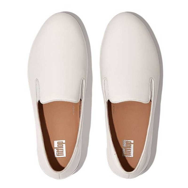 Women's FitFlop Superskate Leather Loafers Loafers White | 067HQOJVE